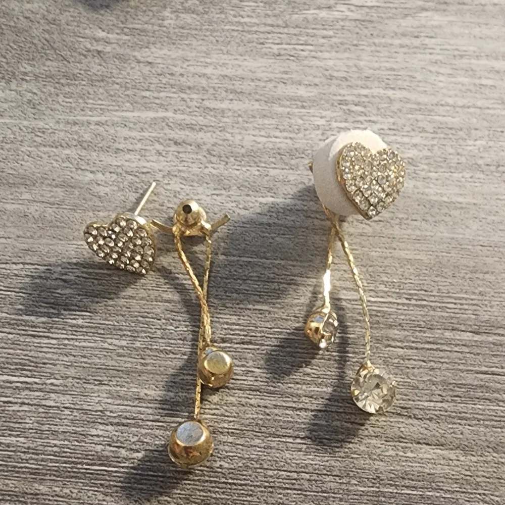 Gold Heart Drop‎ Earrings